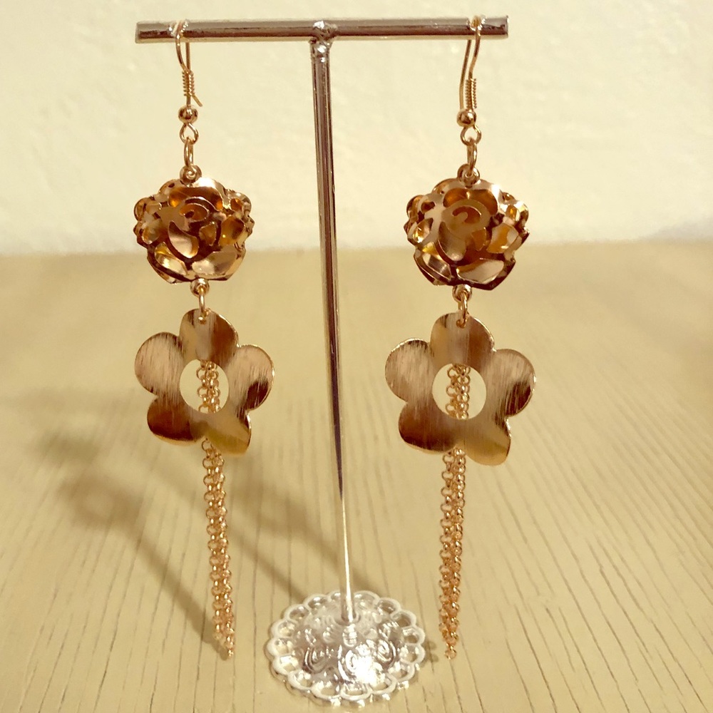Dangle Earrings10